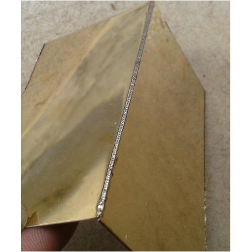 不銹鋼彩色屏風(fēng)焊接冷焊機(jī)