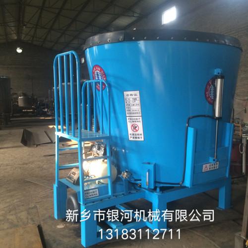 8立方TMR飼料攪拌機，牛羊TMR飼料攪拌機