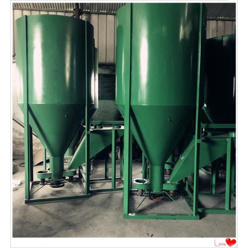 自吸式玉米粉碎攪拌一體機 雞鴨飼料粉碎組合機